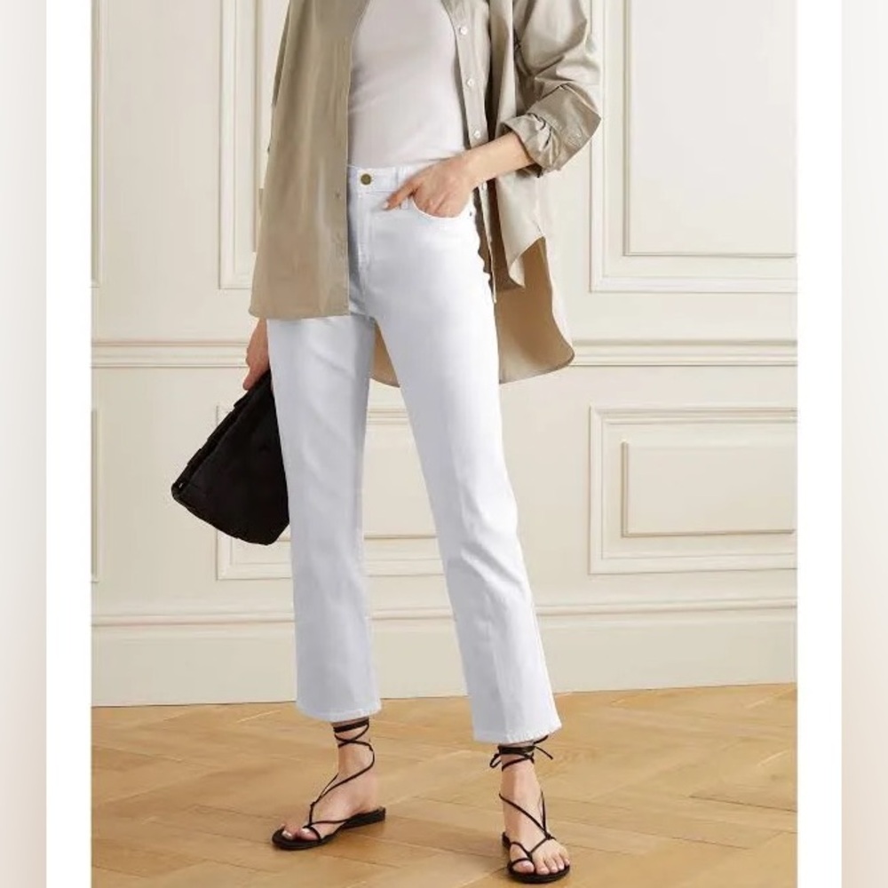 Frame Denim Le High Straight Jeans in Blanc. Size 24